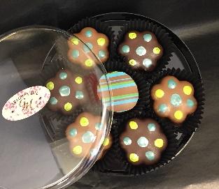 Blue and Yellow dot flower chocolate toffee set